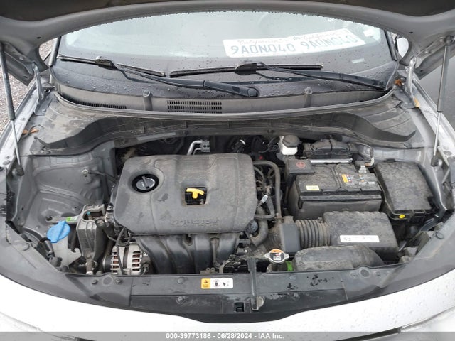 KIA SOUL LX 2022 KNDJ23AUXN7827696 Image 10