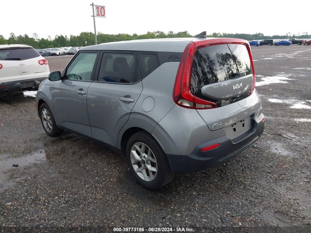 KIA SOUL LX 2022 KNDJ23AUXN7827696 Image 3