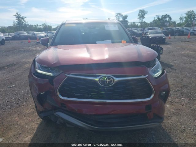 5TDFZRBH0NS231475 Toyota Highlander Platinum