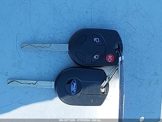 Ford ESCAPE SE 2018 1FMCU9GD3JUC83692 Image 11