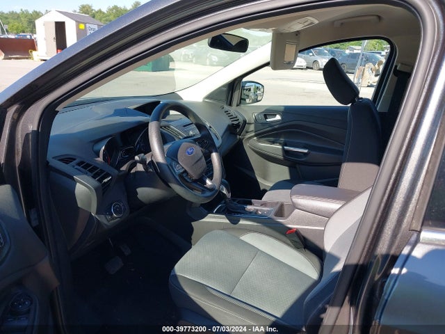 Ford ESCAPE SE 2018 1FMCU9GD3JUC83692 Image 5