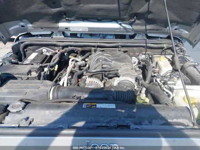 1C4BJWEG7EL271948 Jeep Wrangler Unlimited Sahara