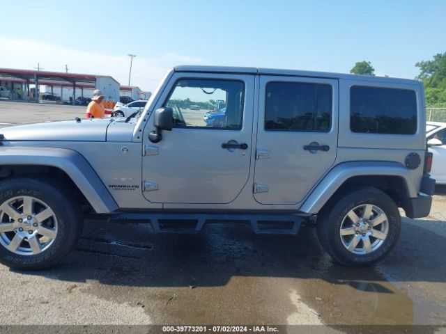 1C4BJWEG7EL271948 Jeep Wrangler Unlimited Sahara