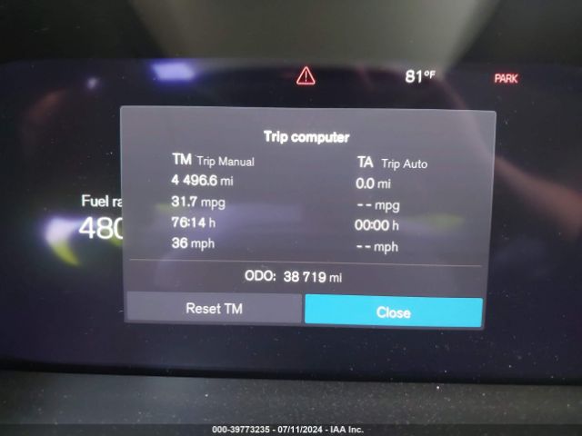 YV4L12RK7N1037197 Volvo Xc60 B5 Momentum