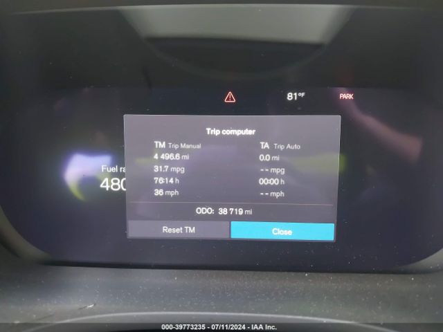 YV4L12RK7N1037197 Volvo Xc60 B5 Momentum