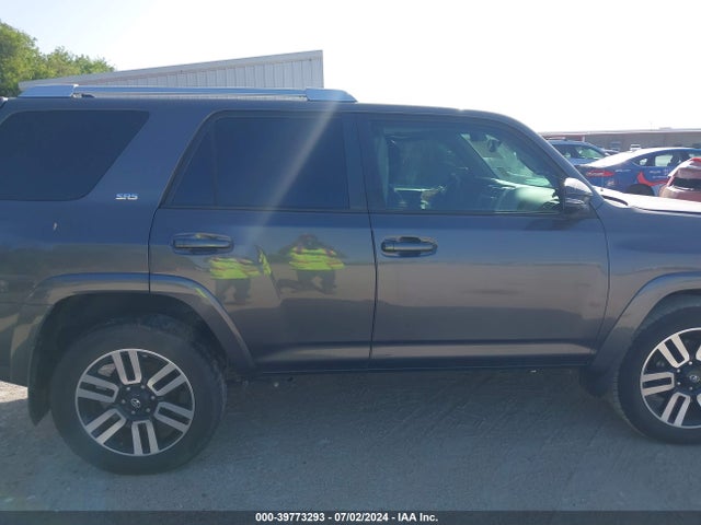 Toyota 4runner Sr5 Premium 2015 JTEZU5JRXF5094563 Image 12