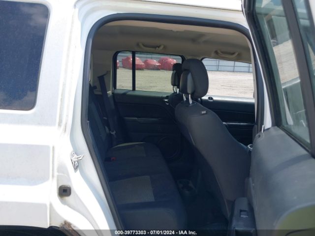 1C4NJPBA4ED726137 Jeep Patriot Altitude