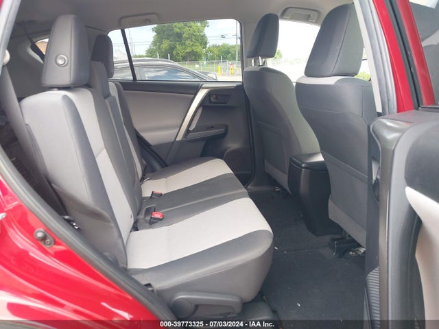 Toyota RAV4 LE 2015 JTMBFREV9FD117903 Image 8