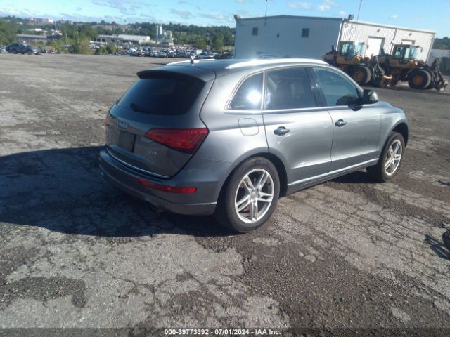 WA1C2AFP3HA099978 Audi Q5 2.0t Premium