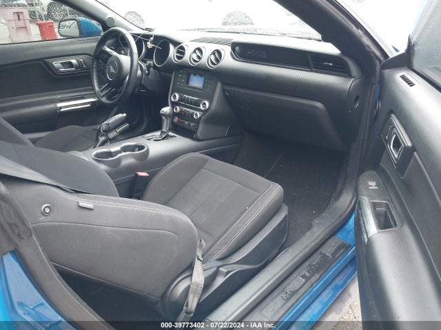 Ford Mustang Ecoboost Fastback 2020 1FA6P8TH2L5114746 Image 5