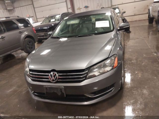 1VWAS7A35EC023521 Volkswagen Passat 1.8t Wolfsburg Edition