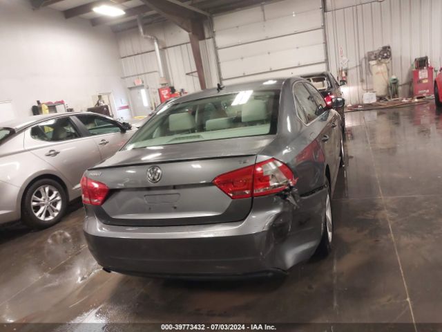 1VWAS7A35EC023521 Volkswagen Passat 1.8t Wolfsburg Edition