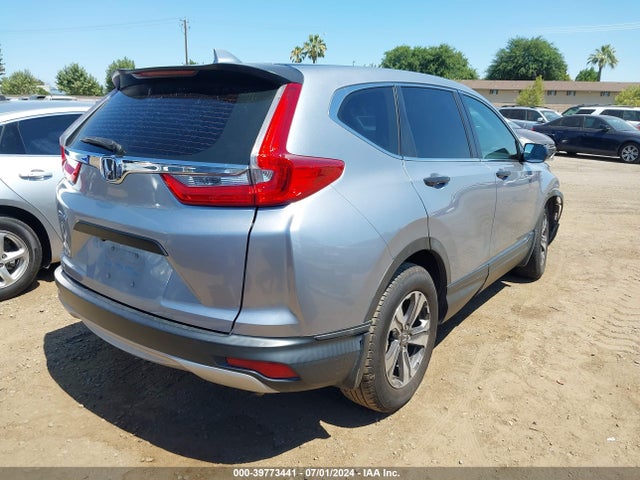 Honda CR-V LX 2017 7FARW5H32HE000813 Image 4