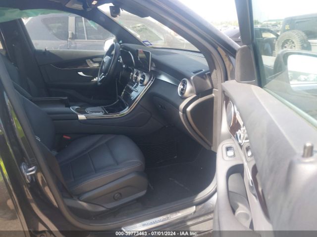 W1N0G8DB8LF798957 Mercedes-Benz GLC 300