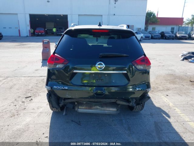 5N1AT2MT8JC701098 Nissan ROGUE SV