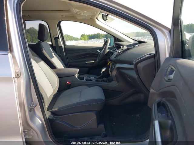 Ford ESCAPE SE 2018 1FMCU9GD9JUB62102 Image 5