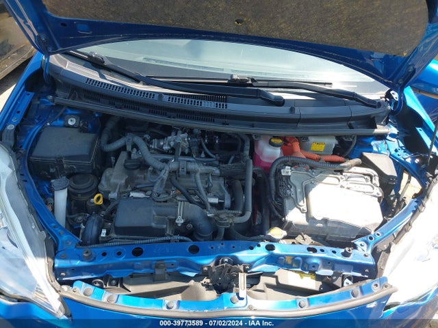 Toyota Prius C Four 2014 JTDKDTB3XE1073674 Image 10