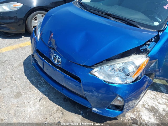 Toyota Prius C Four 2014 JTDKDTB3XE1073674 Image 6