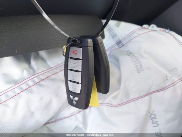 2023 MITSUBISHI OUTLANDER JA4J4UA82PZ017497 Photo 10