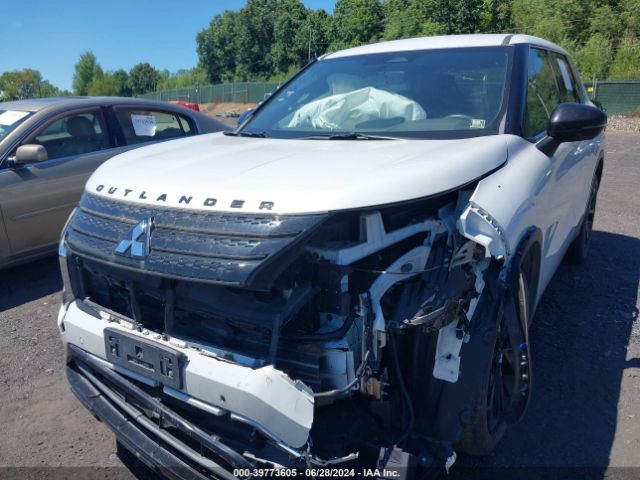 2023 MITSUBISHI OUTLANDER JA4J4UA82PZ017497 Photo 5