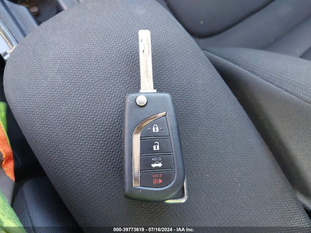 Toyota COROLLA LE 2022 5YFEPMAE5NP329809 Image 11