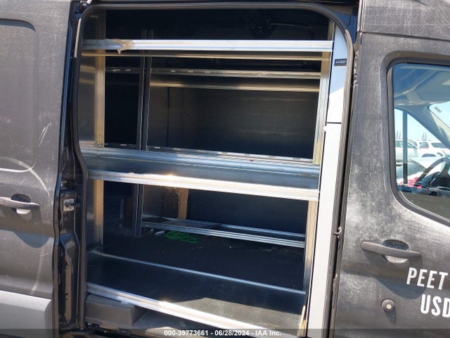 Ford Transit-250 2018 1FTYR3XV0JKB09074 Image 8