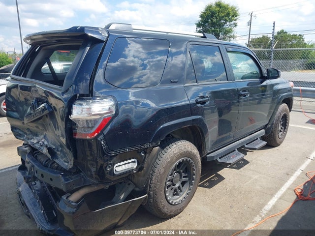 Toyota 4RUNNER SR5 2021 JTEMU5JR5M5849044 Image 4