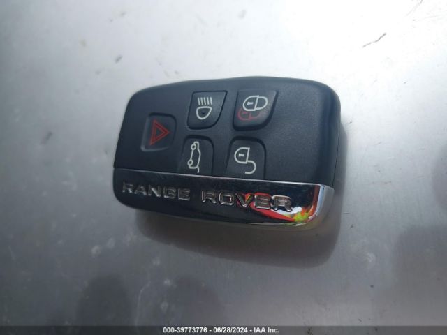 SALYL2EX6KA202634 Land Rover Range Rover Velar P250 R-dynamic Se