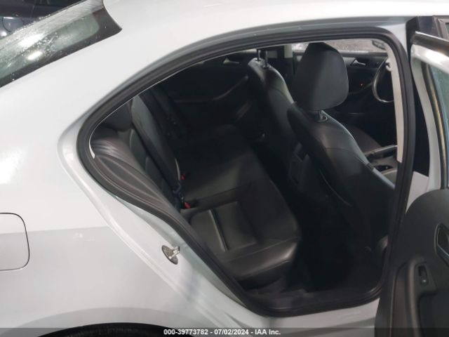 3VWDB7AJ2HM346827 Volkswagen Jetta 1.4t Se
