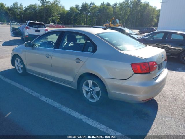 3VWLL7AJ4EM272864 Volkswagen Jetta 2.0l Tdi