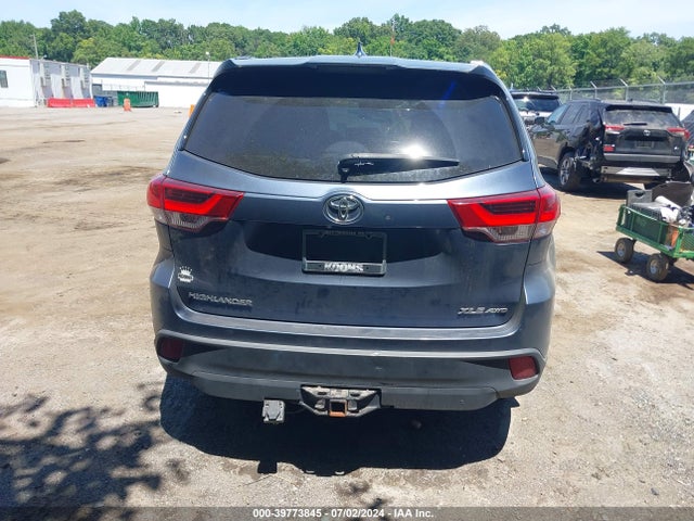 Toyota Highlander Xle 2019 5TDJZRFH4KS984779 Image 16