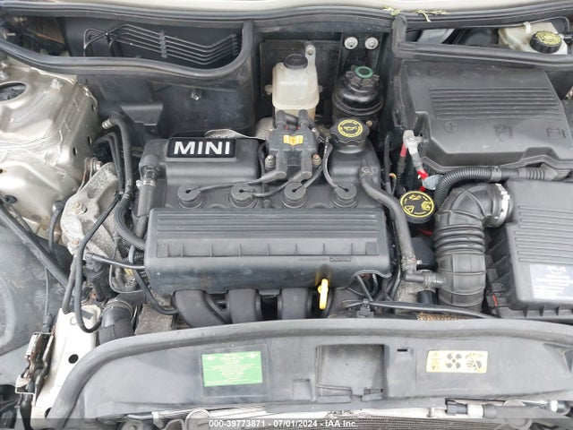 2008 MINI COOPER WMWRF335X8TG19455 Photo 9