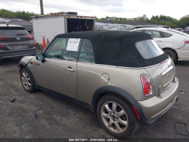 2008 MINI COOPER WMWRF335X8TG19455 Photo 2