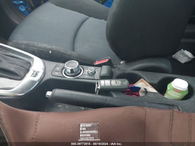 3MYDLBYV0JY306919 Toyota YARIS IA