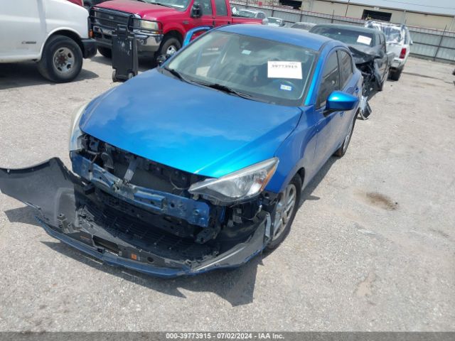 3MYDLBYV0JY306919 Toyota YARIS IA