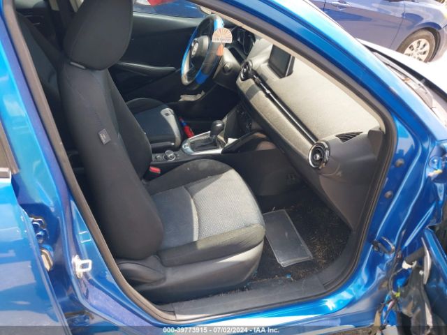 3MYDLBYV0JY306919 Toyota YARIS IA