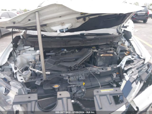 KNMAT2MT7HP554943 Nissan ROGUE SV