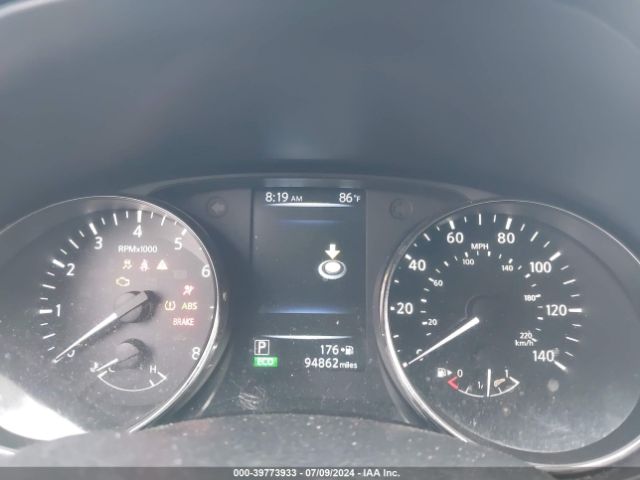 KNMAT2MT7HP554943 Nissan ROGUE SV