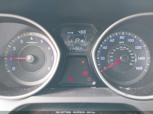 KMHDH4AEXFU414556 Hyundai ELANTRA SE