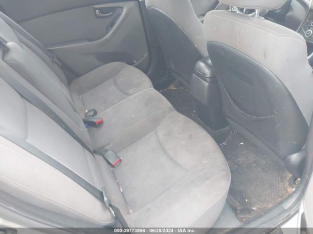 KMHDH4AEXFU414556 Hyundai ELANTRA SE