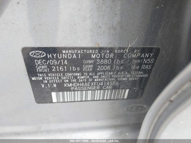 KMHDH4AEXFU414556 Hyundai ELANTRA SE