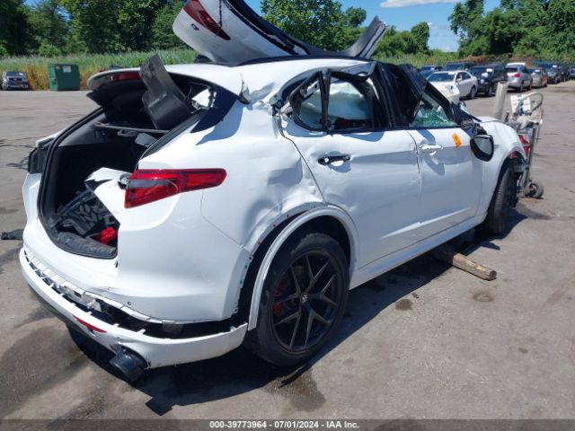 ZASPAKBN8L7C99000 Alfa Romeo Stelvio Ti Sport Awd