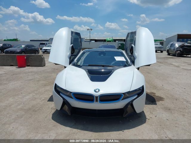 WBY2Z2C56FV391635 BMW I8