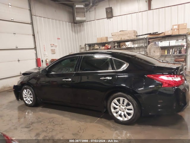 1N4AL3APXHN343945 Nissan Altima 2.5 S