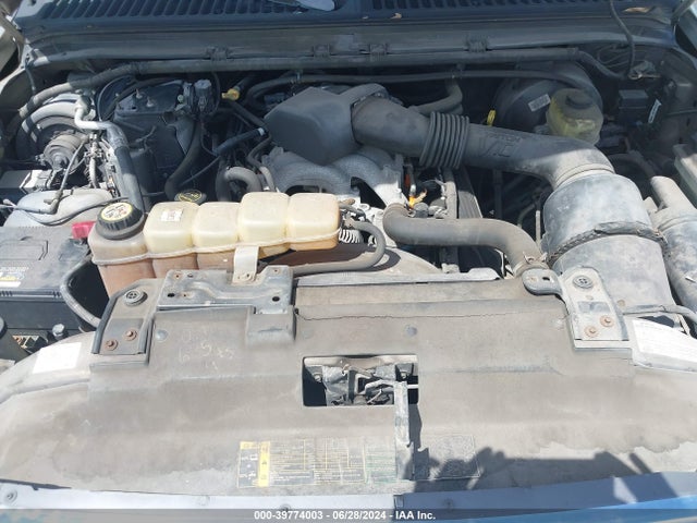 39774003 :رقم المزاد ، 1FTNX20S84EA23436 vin ، 2004 Ford F-250 Lariat/xl/xlt مزاد بيع