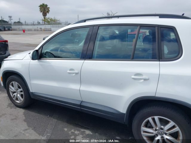 WVGAV7AX6GW525917 Volkswagen TIGUAN S