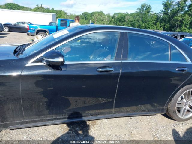 WDDUG8FB2GA210176 Mercedes-Benz S 550 4matic