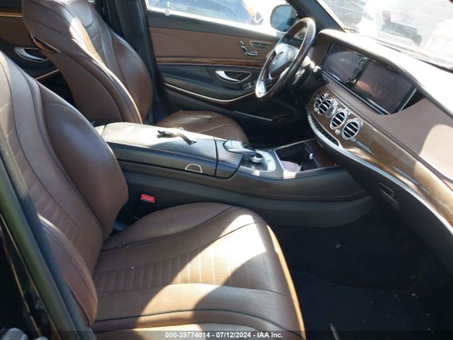 WDDUG8FB2GA210176 Mercedes-Benz S 550 4matic