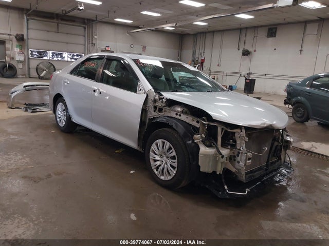Toyota CAMRY LE 2014 4T4BF1FK7ER344318 main image