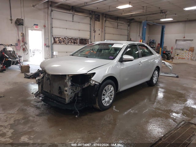 Toyota CAMRY LE 2014 4T4BF1FK7ER344318 Image 2